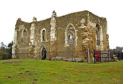 St. Catherine's Chapel (3), St. Catherine's Hill, Guildford - geograph.org.uk - 2321218.jpg