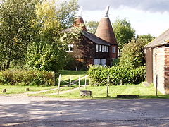 Oast House in Tudeley Kent.jpg