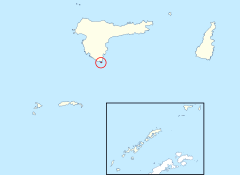 Rowett Island, ringed, south of Elephant Island