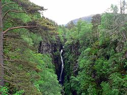 Scotland Corrieshalloch Gorge Waterfall.jpg