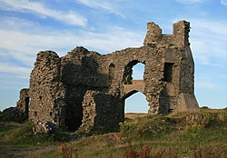 Pennard Castle 2.jpg