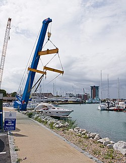 Boat lift crane in Gosport Marina - geograph.org.uk - 1424169.jpg