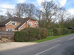 House in Hook Lane - geograph.org.uk - 1805530.jpg