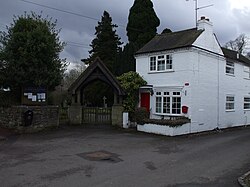 Aston Cantlow Lych gate & Old Post Office.JPG