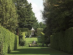 Hidcote Manor garden - geograph.org.uk - 447124.jpg