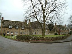 Pusey Cottages - geograph.org.uk - 113681.jpg