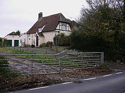 House on Sussex Road at Nursted - geograph.org.uk - 2169284.jpg