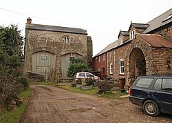Gatehouse, Canonsleigh - geograph.org.uk - 1779183.jpg