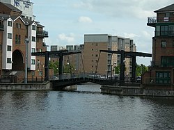 File:Millwall April 07.jpg - Wikimedia Commons