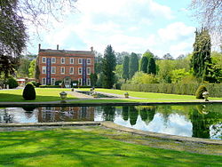 Burford House and formal gardens (geograph 1852831).jpg