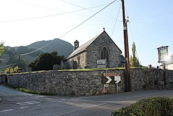 Eglwys Sant Cynog Church of St Cynog Llangynog Powys 01.JPG