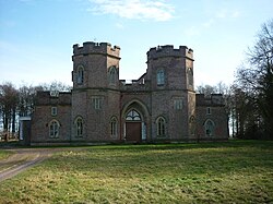 Sledmere Castle.jpg