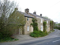 Bailey Green Cottages - geograph.org.uk - 407303.jpg