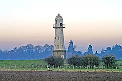 Whitgift Lighthouse.jpg