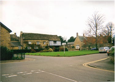 King's Sutton - Wikishire