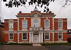 Former Chingford Town Hall (geograph 4814495).jpg
