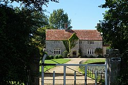 Great Burbridge Manor, Hampshire - geograph-4632483.jpg
