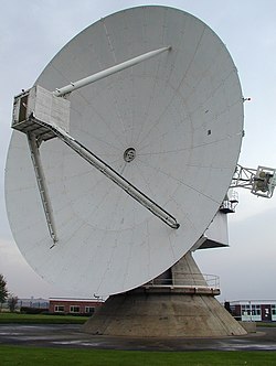Chilbolton Observatory 3GHz Radar Antenna.jpg