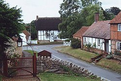 Village cottages, Chilton, Bucks. - geograph.org.uk - 1517752.jpg