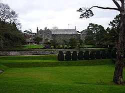 Dartington hall.jpg