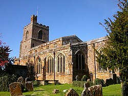 St Mary's Church from the southeast, Cropredy, Oxfordshire.jpg