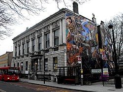 St George's Town Hall, E1 - geograph.org.uk - 1145481.jpg