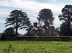 House amongst trees in Upper Heyford, Northamptonshire - geograph-3833624.jpg