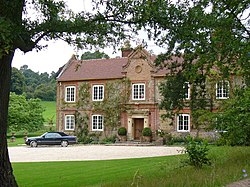 Chilworth Manor - geograph.org.uk - 547167.jpg