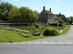 Duck Pond, Barrowden, Rutland.jpg
