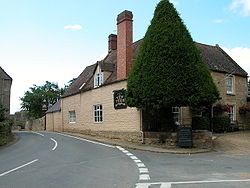 The Yew Tree Inn, Conderton.jpg