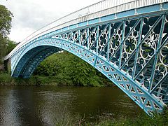 Aldford Iron Bridge.jpg