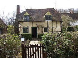 Oakhurst Cottage, Hambledon - geograph.org.uk - 145211.jpg