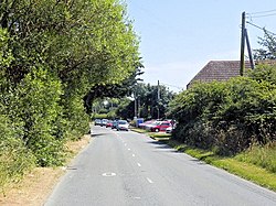 Hale Common (A3056) - geograph.org.uk - 3763872.jpg