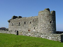 Muness Castle.jpg