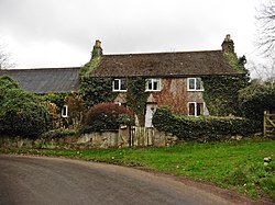 Holly Farm, Alston, Dorset - geograph 5619524.jpg