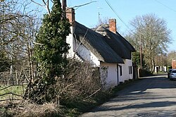 Thatched cottage at Preston Crowmarsh, Oxfordshire.jpg
