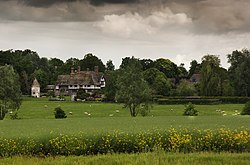 Crowhurst-Place-Geograph-2978142-by-Carl-Ayling.jpg