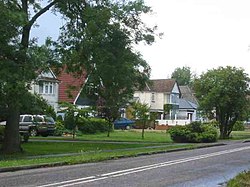 Houses in Well End - geograph.org.uk - 24800.jpg