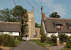 Holy Trinity church and thatched cottages in Elsworth - geograph.org.uk - 462193.jpg