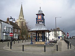 Dunstable, The Clock Tower and Market Cross - geograph.org.uk - 145452.jpg