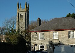 Queens Head and St Stephens Church - geograph.org.uk - 432535.jpg