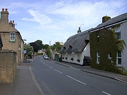 The Thatched Cottage, High Street, Over - geograph.org.uk - 903350.jpg
