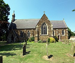 Church of St. Mary and St. Peter, Ludford Magna - geograph.org.uk - 200790.jpg