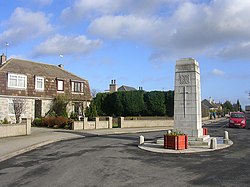 War Memorial at Dyce - geograph.org.uk - 282521.jpg