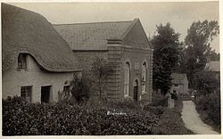 Fred C Palmer Chapel Hill Blunsdon 1920.jpg