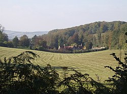 Field above Elvendon Priory - geograph.org.uk - 590878.jpg