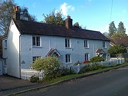 Murray Cottages, Shedfield - geograph.org.uk - 3181554.jpg