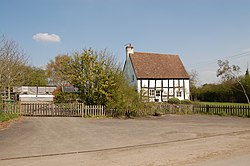 November Cottage at Calcotts Green (geograph 1812905).jpg