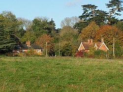 Houses at East Tytherley - geograph.org.uk - 2682209.jpg