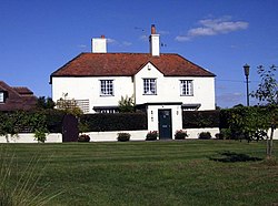 House at Crocker End - geograph.org.uk - 557815.jpg